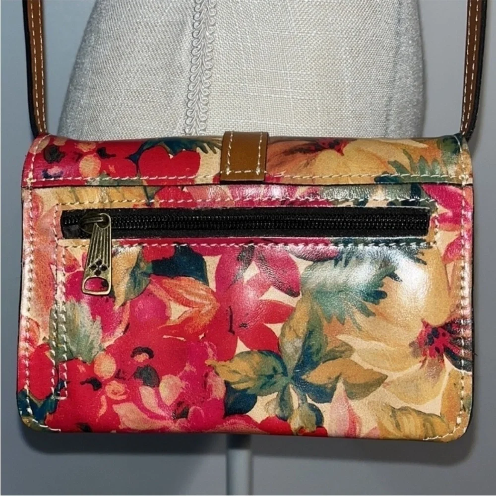 Patricia Nash Torri Spring Printed Leather Mini Crossbody Bag/Convertible Clutch - Picture 2 of 16